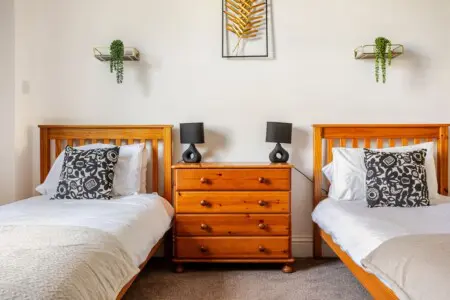 0df4212e 95b8 41f9 91d4 62ccb36d2fd4