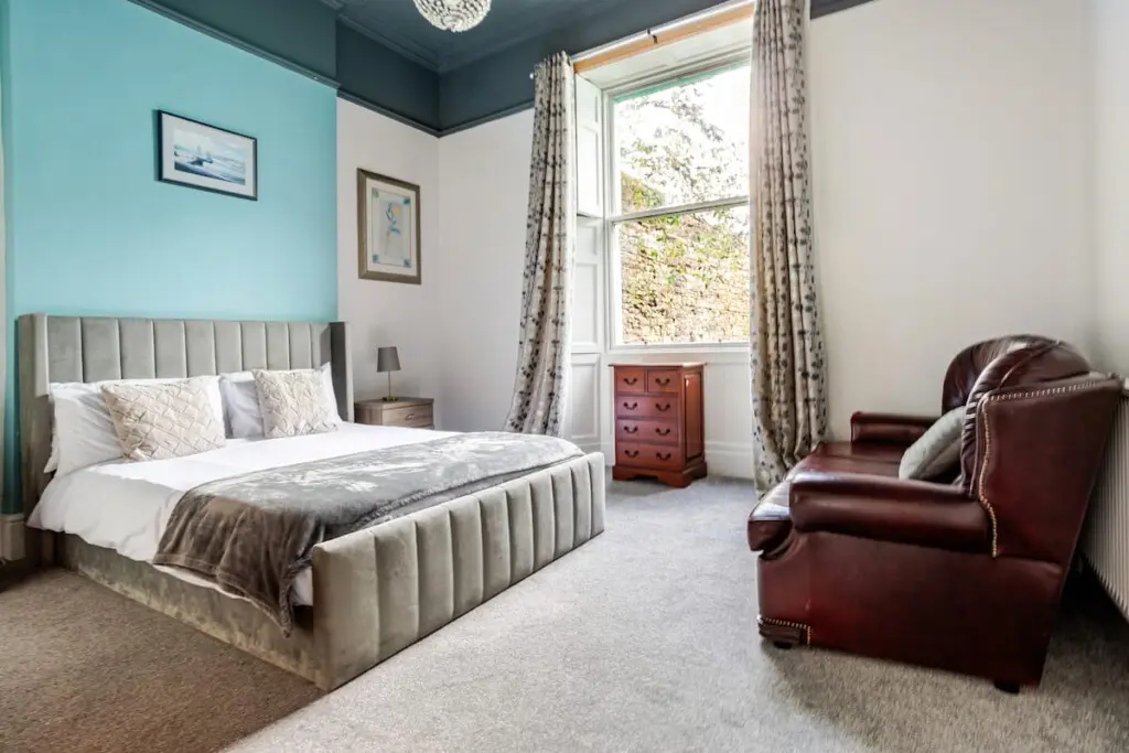 5470110d ad92 4b4a bb4a 72c81bd23313