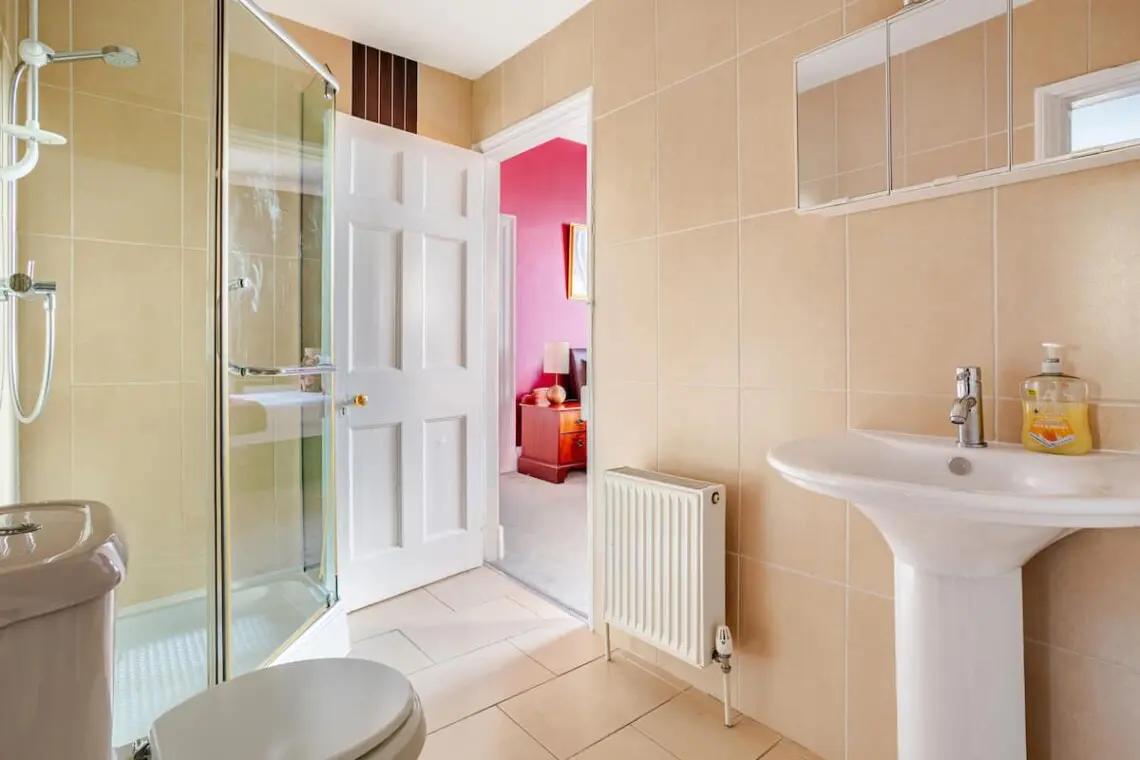 89927df6 95a9 4966 861e 80033a59e882