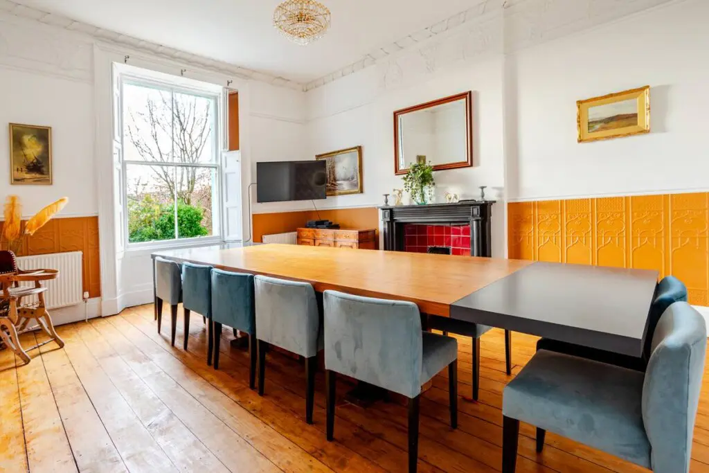 bc280f0f d3fd 4a36 8567 0d99b227a0f2